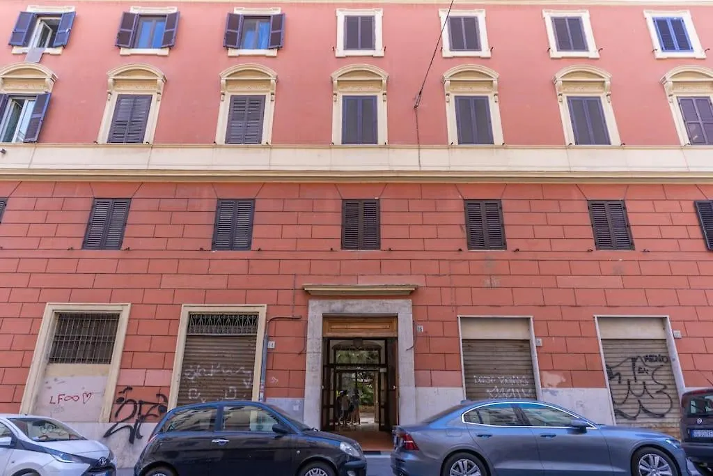 Via Provana San Giovanni 2 Bedroom Apartment Rome