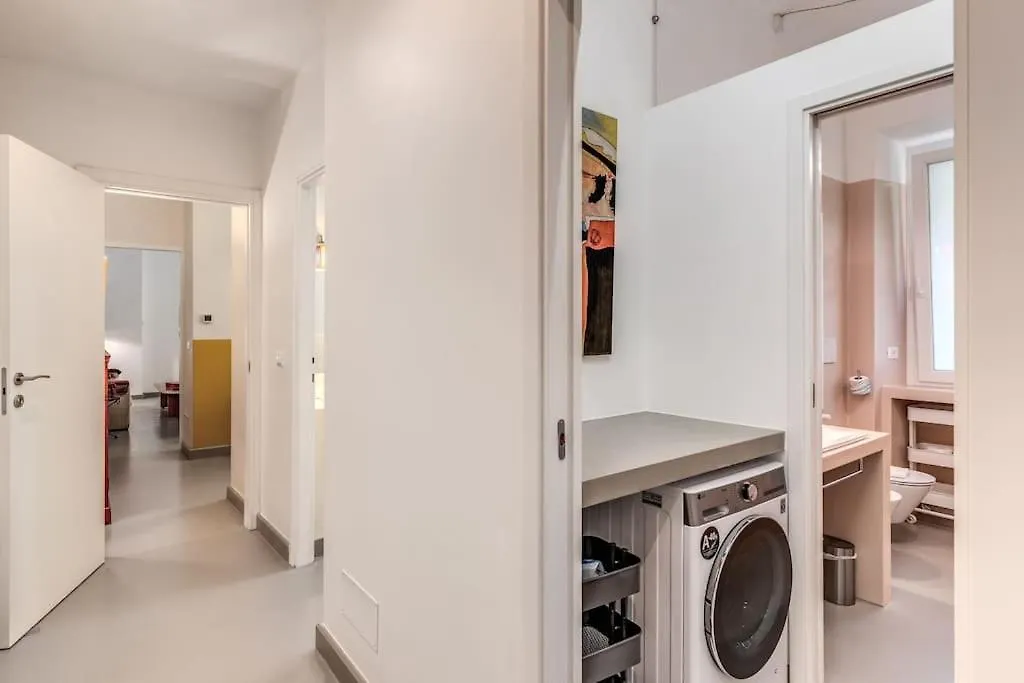 Via Provana San Giovanni 2 Bedroom Apartment Rome 0*,  Italy