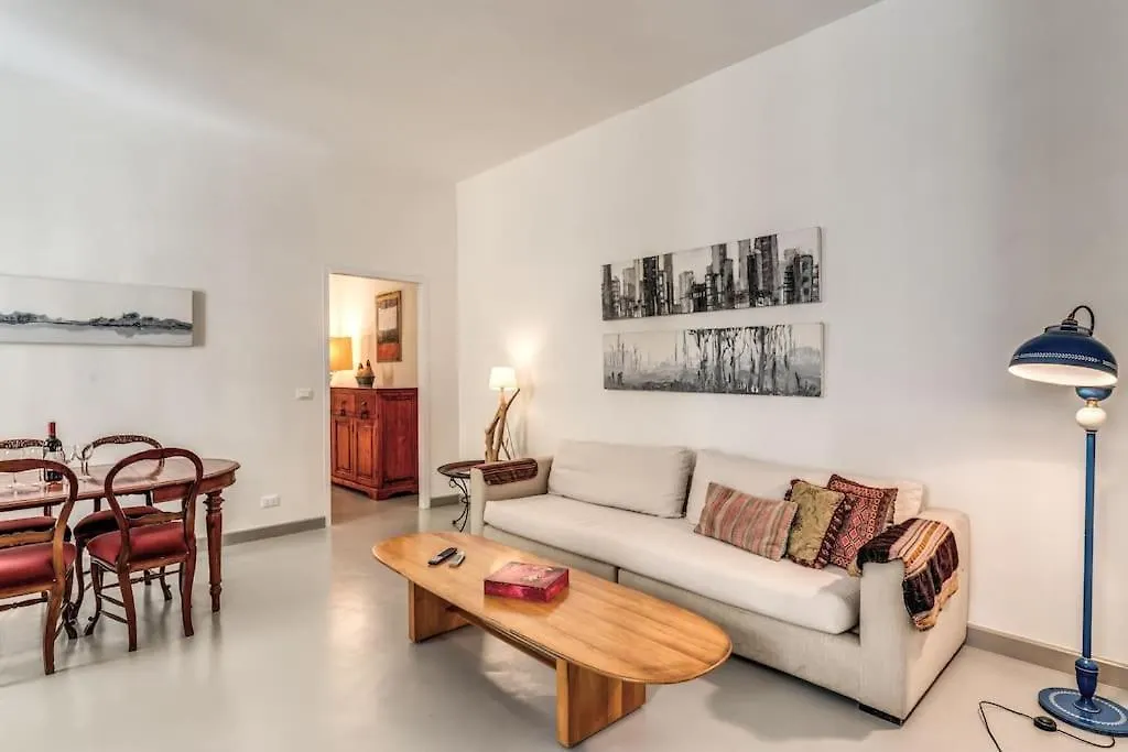 Via Provana San Giovanni 2 Bedroom Apartment Rome